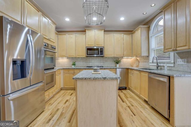 803 Rocky Ridge Court, Canton, GA 30114