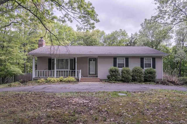 18 Southside Drive, Monroe, NY 10950