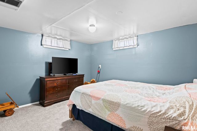 2612 Sandgate Road, Springfield, IL 62702