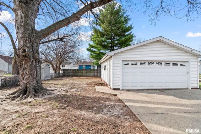 2612 Sandgate Road, Springfield, IL 62702