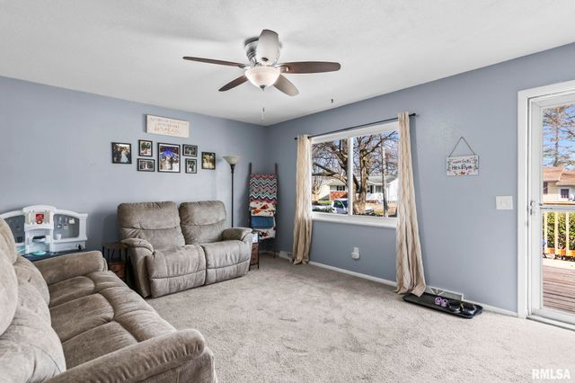 2612 Sandgate Road, Springfield, IL 62702