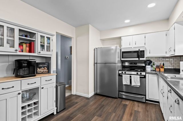 2612 Sandgate Road, Springfield, IL 62702