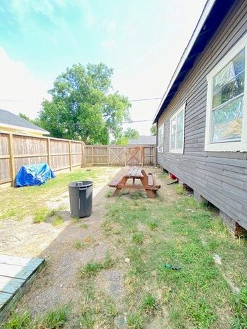 4107 Basil Street, Houston, TX 77003