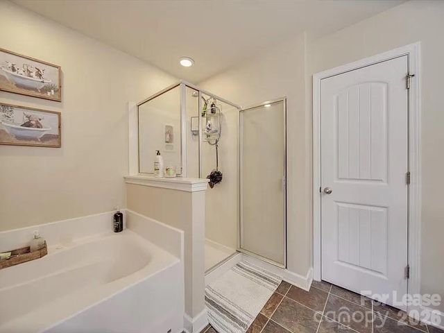 5657 Tipperlinn Way, Charlotte, NC 28173