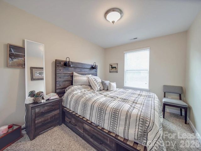 5657 Tipperlinn Way, Charlotte, NC 28173