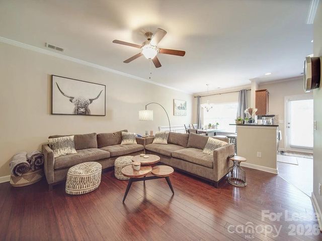5657 Tipperlinn Way, Charlotte, NC 28173