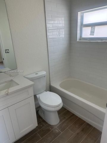 401 NW 12th Ave, Boynton Beach, FL 33435
