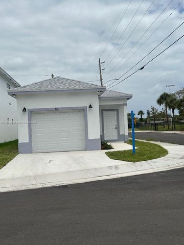 401 NW 12th Ave, Boynton Beach, FL 33435