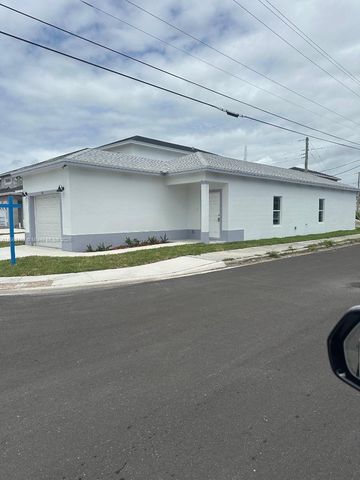 401 NW 12th Ave, Boynton Beach, FL 33435