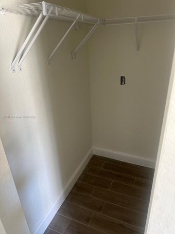 401 NW 12th Ave, Boynton Beach, FL 33435
