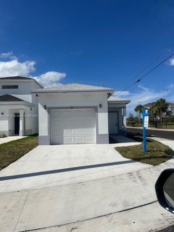401 NW 12th Ave, Boynton Beach, FL 33435