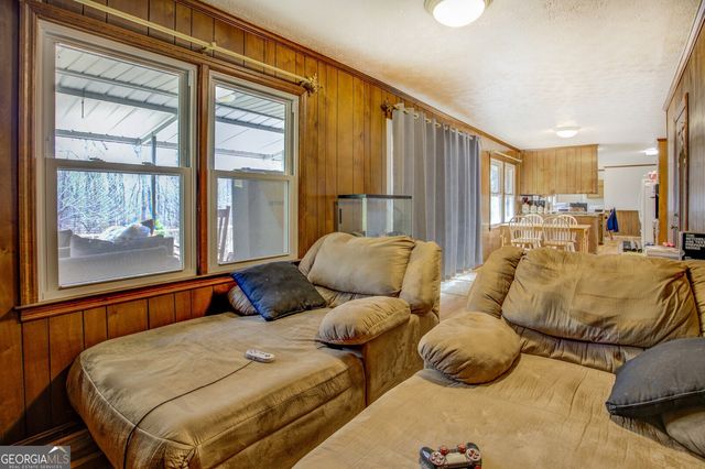 2816 Klondike Road SW, Conyers, GA 30094