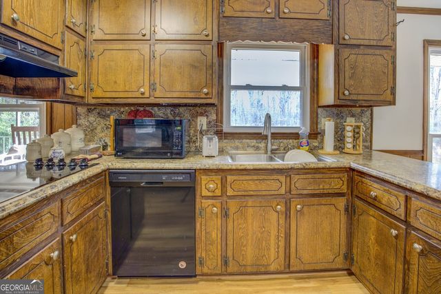 2816 Klondike Road SW, Conyers, GA 30094