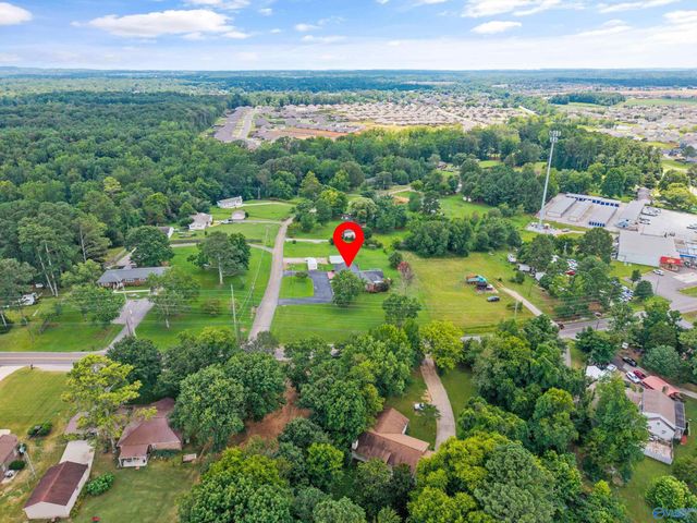 1776 Nick Davis Road, Harvest, AL 35749