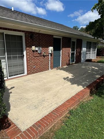 2023 N Main Street B, Mount Airy, NC 27030