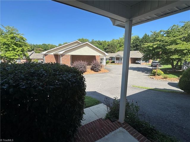 2023 N Main Street B, Mount Airy, NC 27030