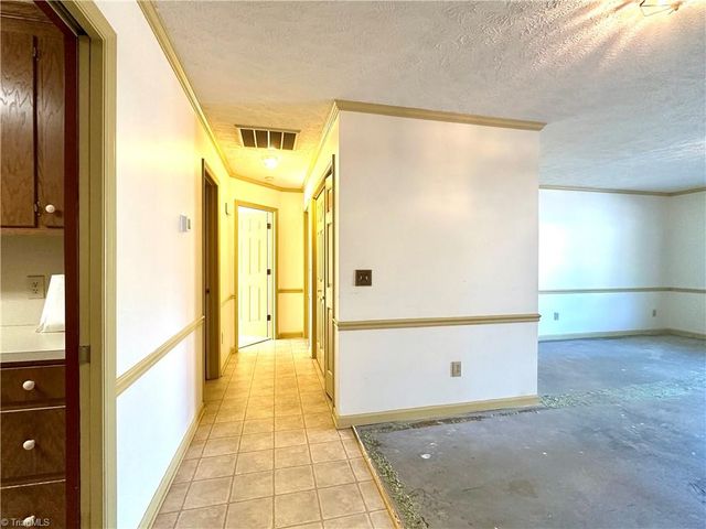2023 N Main Street B, Mount Airy, NC 27030