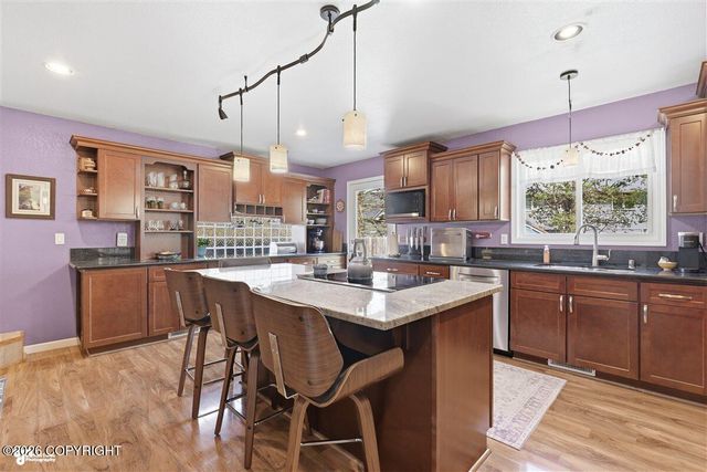 2521 Maylen Circle, Anchorage, AK 99516