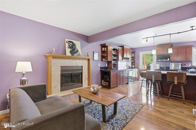 2521 Maylen Circle, Anchorage, AK 99516
