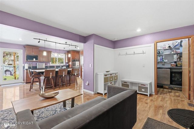 2521 Maylen Circle, Anchorage, AK 99516