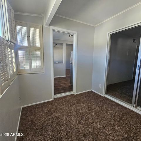 2575 W BERRIDGE Lane D209, Phoenix, AZ 85017