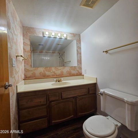 2575 W BERRIDGE Lane D209, Phoenix, AZ 85017