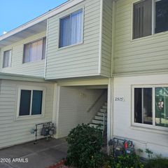 2575 W BERRIDGE Lane D209, Phoenix, AZ 85017