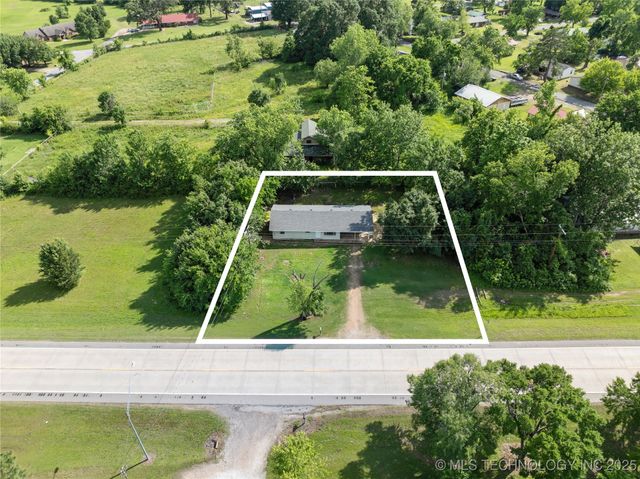 607 E Schley Street, Vian, OK 74962