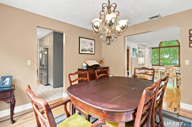 42 Posa Drive, Bristol, CT 06010
