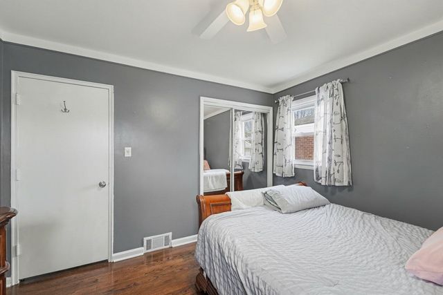 10061 Seltzer Street, Livonia, MI 48150