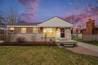 10061 Seltzer Street, Livonia, MI 48150