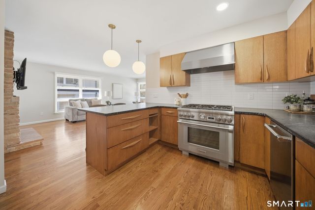 1719 Asylum Avenue, West Hartford, CT 06117