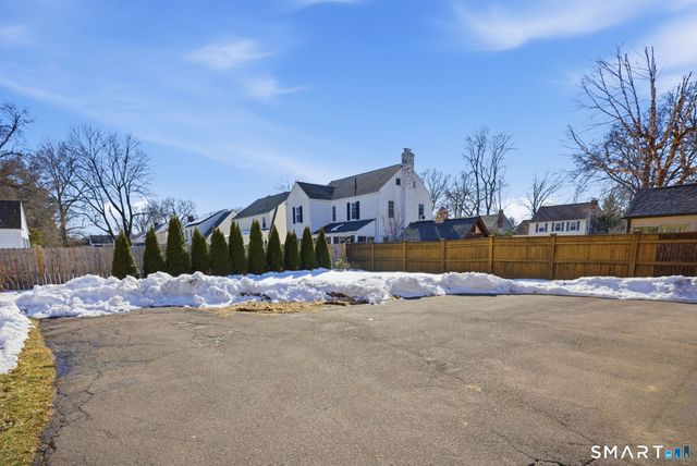 1719 Asylum Avenue, West Hartford, CT 06117