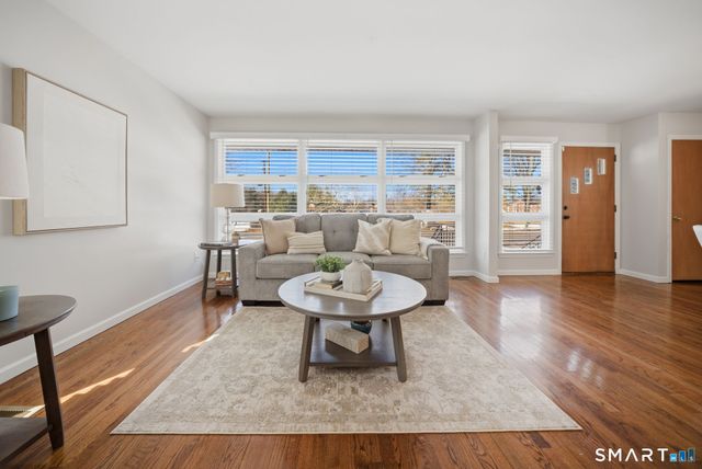 1719 Asylum Avenue, West Hartford, CT 06117