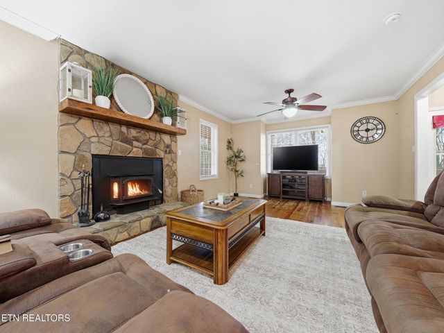 3772 Chilly Springs Rd, Maryville, TN 37803