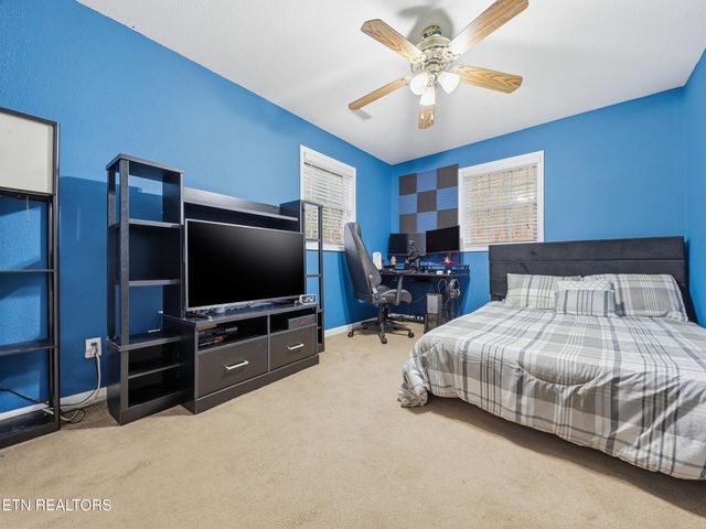 3772 Chilly Springs Rd, Maryville, TN 37803