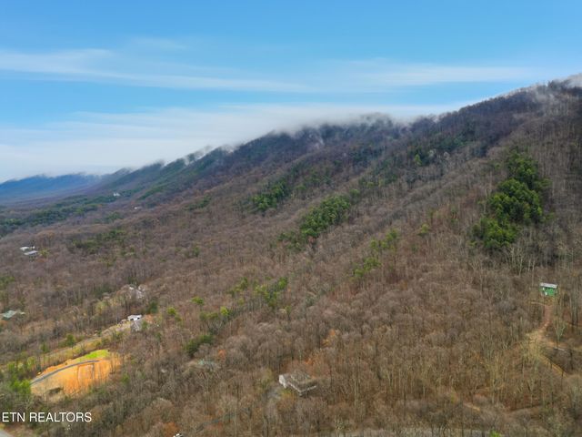 3772 Chilly Springs Rd, Maryville, TN 37803