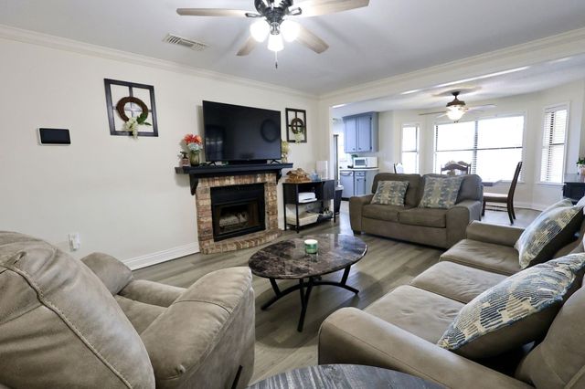 316 Louis Dr, Houma, LA 70364