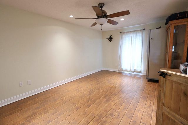 316 Louis Dr, Houma, LA 70364