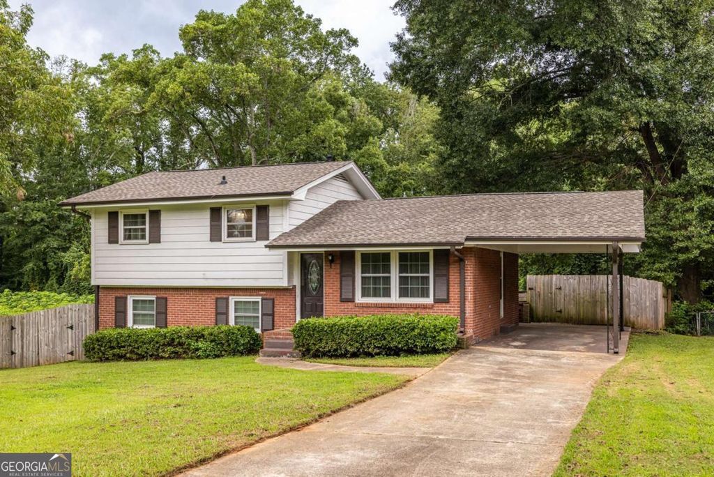 2439 PARKLAND Drive, Decatur, GA 30032