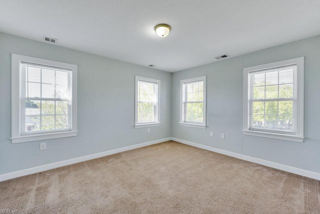 1016 Thoroughgood Way Apt 307, Chesapeake, VA 23324