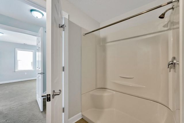 1016 Thoroughgood Way Apt 307, Chesapeake, VA 23324