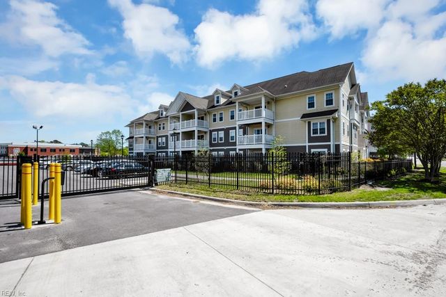 1016 Thoroughgood Way Apt 307, Chesapeake, VA 23324