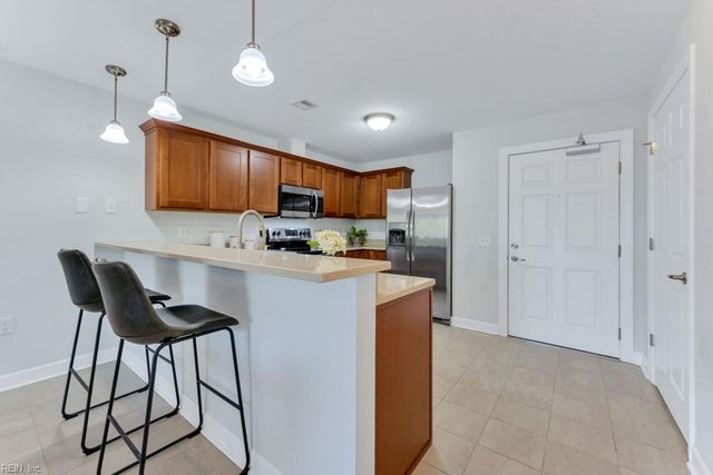 1016 Thoroughgood Way Apt 307, Chesapeake, VA 23324