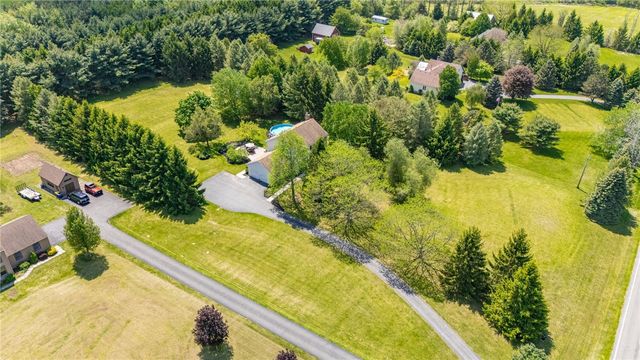 373 Parrish Road, Mendon, NY 14472
