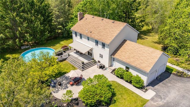 373 Parrish Road, Mendon, NY 14472