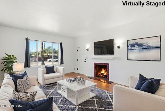 105 S Irving Avenue, Tucson, AZ 85711