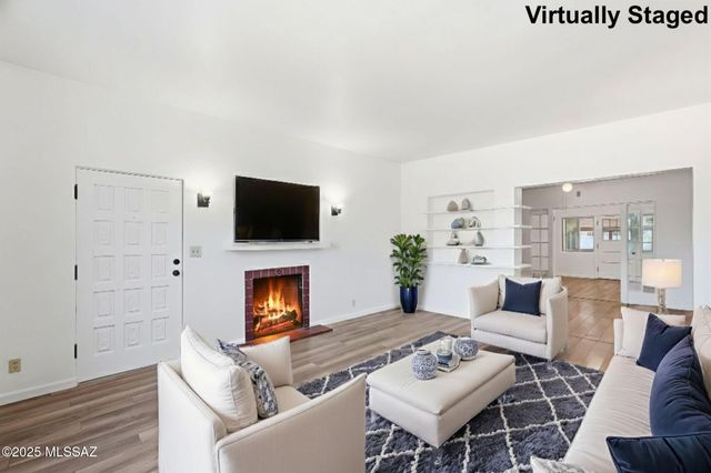 105 S Irving Avenue, Tucson, AZ 85711