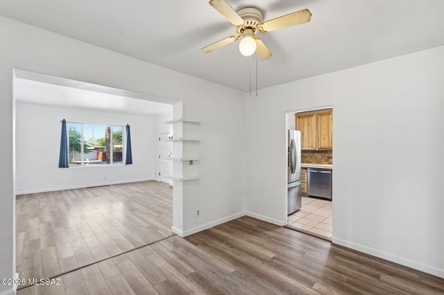 105 S Irving Avenue, Tucson, AZ 85711