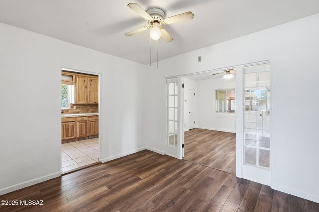 105 S Irving Avenue, Tucson, AZ 85711